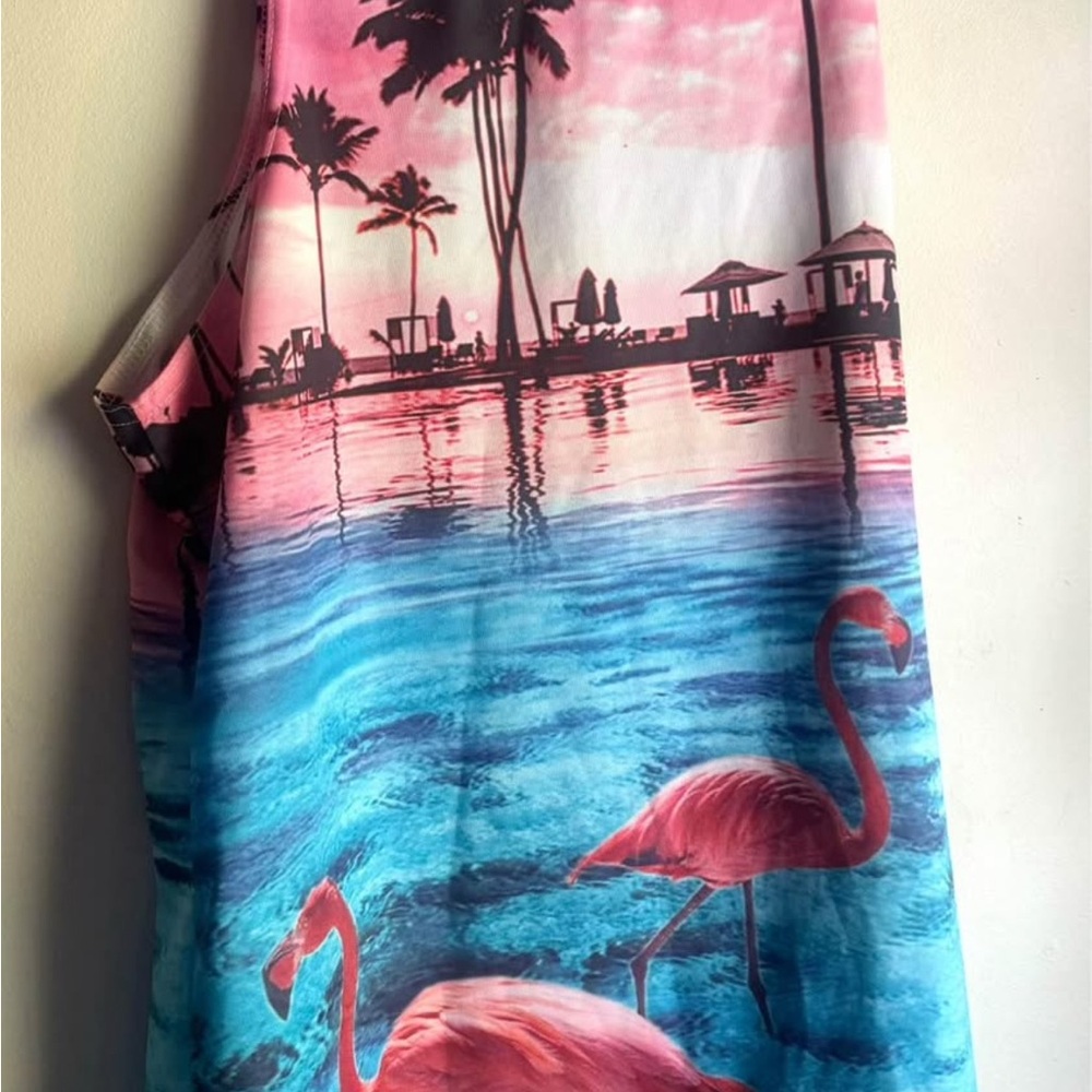 Men’s Tropical Flamingo Tank Top with blue water - new & never worn - sz Medium